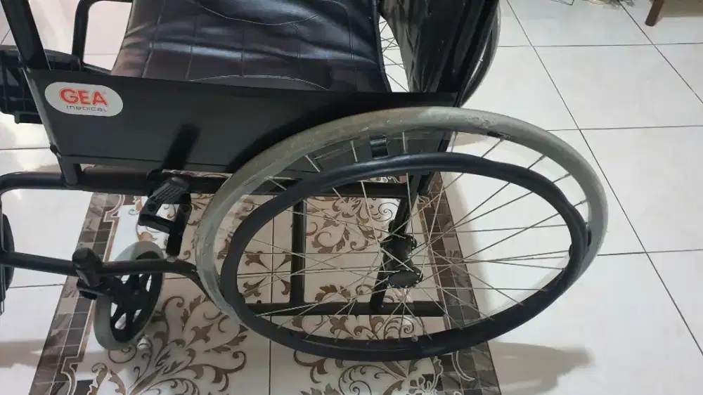 Dijual kursi roda GEA