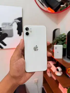 iPhone 11 64GB iBox  Fullset