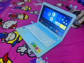 Laptop Asus body mulus bgt eks cewe