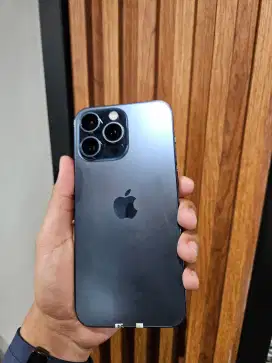 Iphone Second 15 promax 256 gb
 Like NEW, MULUS, FULLSET
BISA KREDIT !