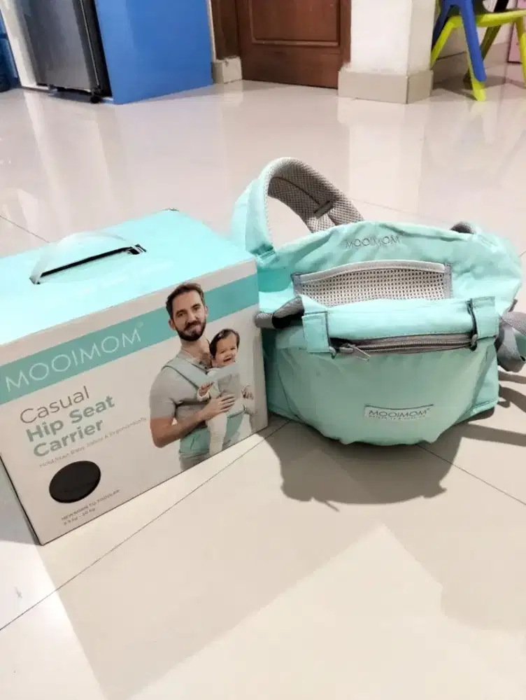 Preloved Gendongan Bayi Mooimom Hip Seat Carrier
