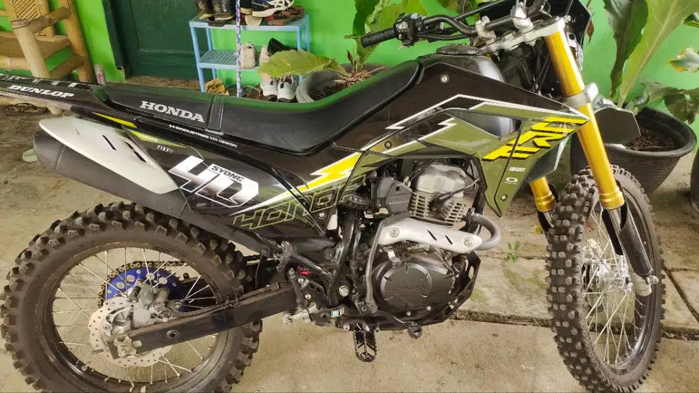 CRF 22 msh standart lengkap
