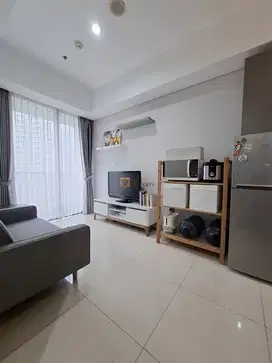 DISEWAKAN 2BR SEMI FURNISHED APARTEMEN TAMAN ANGGREK RESIDENCE