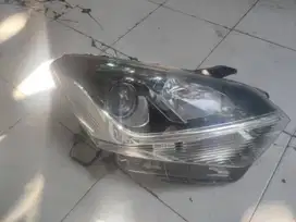 Headlamp kanan agya/ayla 1200