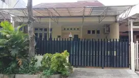 Disewakan Rumah Siap Huni di Kelapa Puan, Kelapa Gading Jakarta Utara
