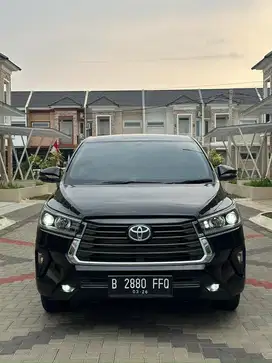 Toyota Innova V Diesel matic 2021