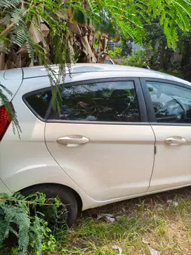 Ford Fiesta 2012 Bensin