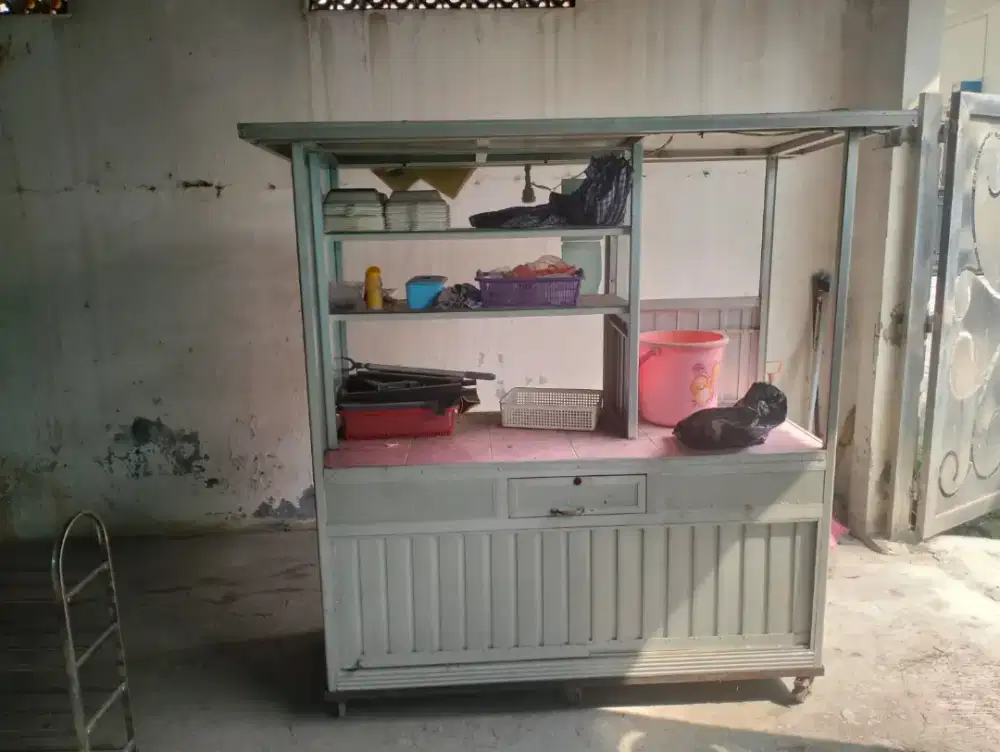 Etalase Aluminium mulus murah