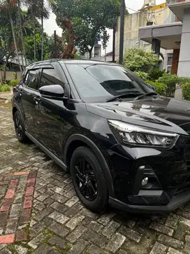 DAIHATSU ROCKY 1.2 X CVT 2023 HITAM PLAT B GENAP