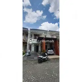 DIJUAL RUMAH JALAN FLAMBOYAN RAYA KOMPLEK TAMAN ASOKA ASRI