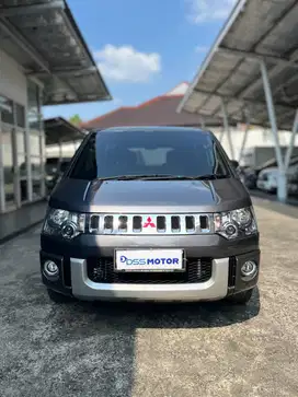 Mitsubishi Delica 2.0L Royal AT - Mobil Keluarga Harga Ekonomis