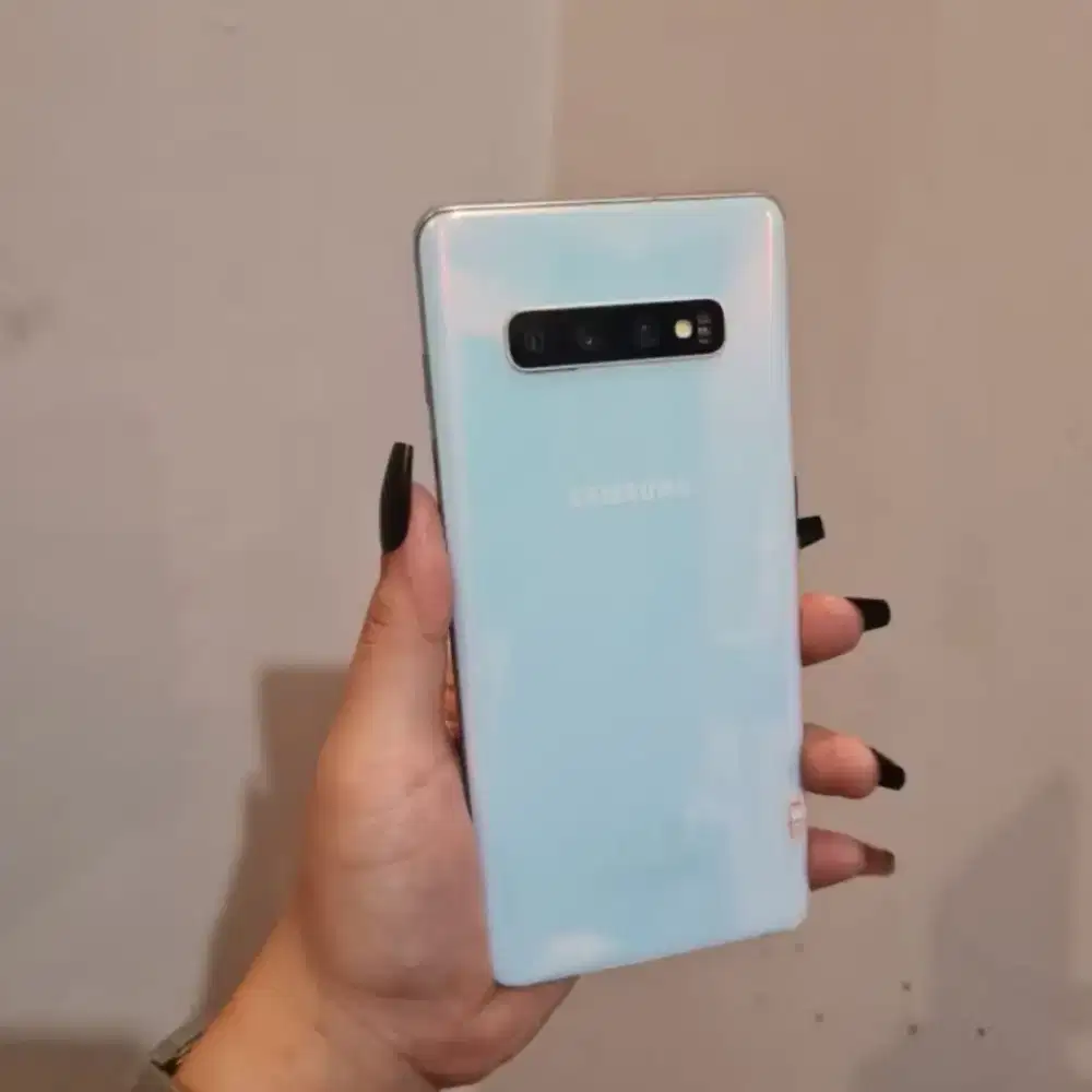Samsung galaxy s10+ 8/128gb sein second
