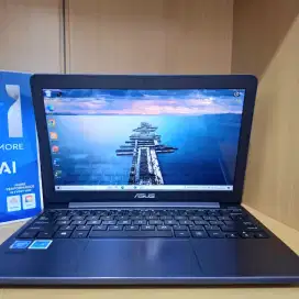 ASUS E203, Mungil dan ringan dibawa. Laptop siap pakai & bergaransi