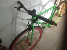 Model sepeda balap