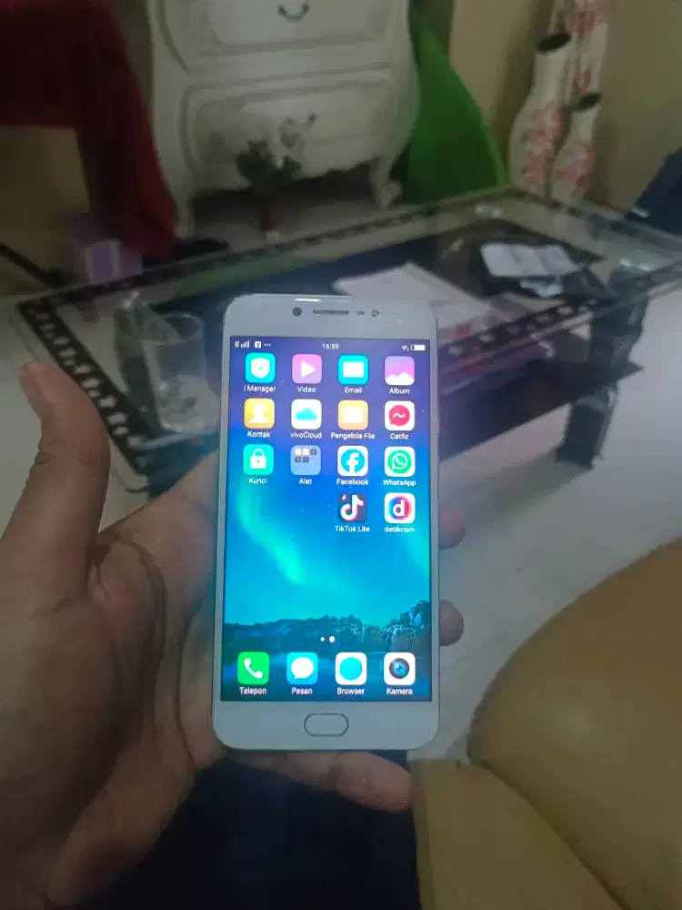 Hp vivo 1612 atau vivo v5