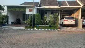 Turun harga rumah taman Dhika