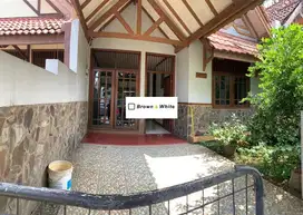Rumah Bagus Unfurnished Sertifikat Hak Milik di Sukmajaya, Depok