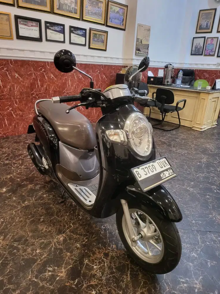 SALES IMA ~ BAJONG SCOOPY KUNCI 2020 PAJAK ON . TIDAK BISA DI KTEDIT