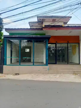 Ruang Usaha Raya Kemang