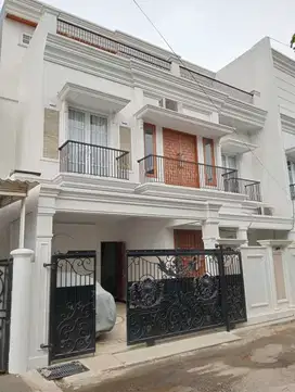 Rumah Lux Kebagusan