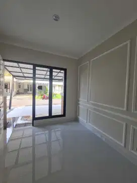 DIJUAL RUMAH 2 LANTAI SIAP HUNI DI CLUSTER KOTA WISATA, DEKAT MAL!