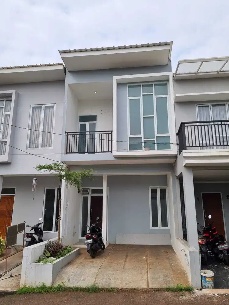 Rumah istimewa di bintaro, dekat ke pusat kota dan gerbang tol