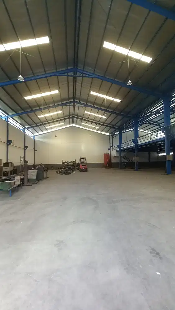 Sewa pabrik jalan raya cibitung-cikarang barat bekasi