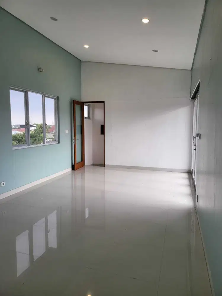Rumah Cilandak Strategi Lux