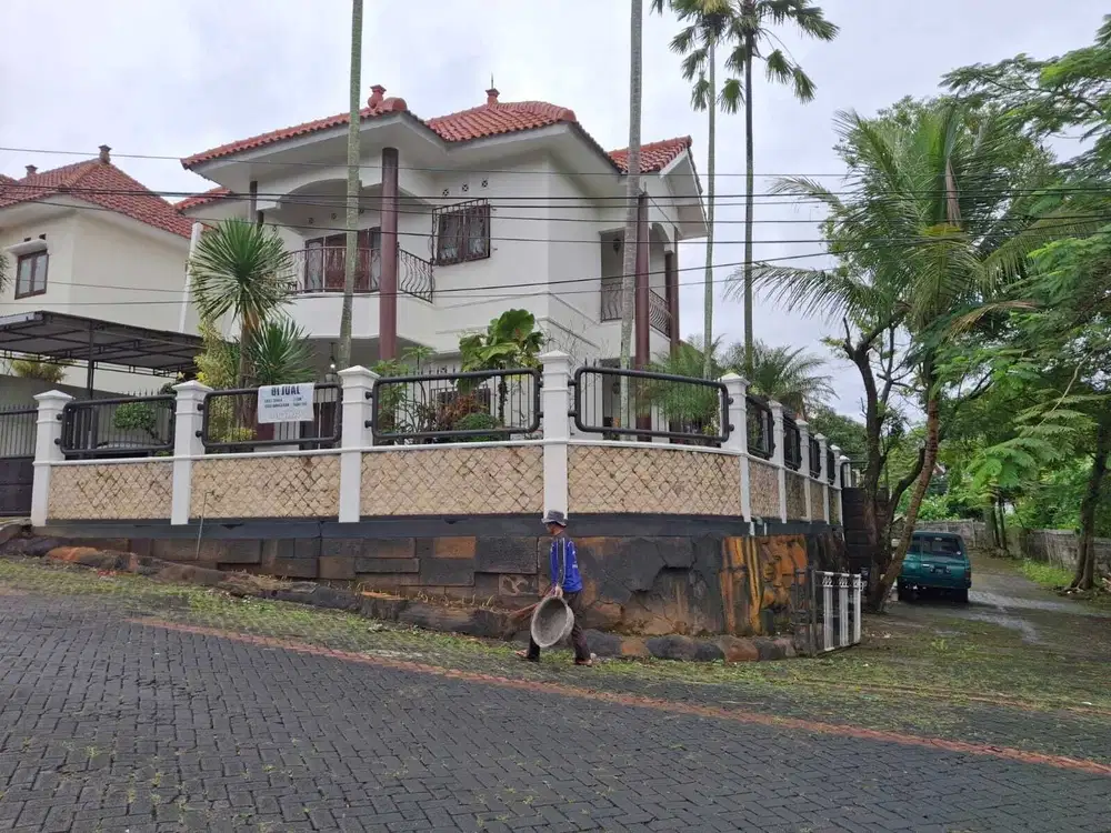 Rumah Hook Tirtasani Karangploso Malang