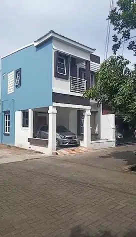Rumah 2 Lantai Bagus Siap Huni Dalam Cluster di Cimahi Utara