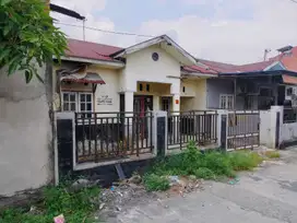 1 unit rumah di dalam Komplek Taman Bidadari