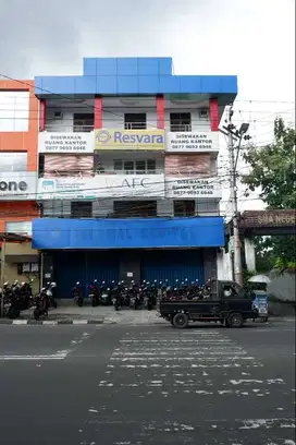 Ruko di pusat bisnis Jogja disewakan harga terjangkau, strategis