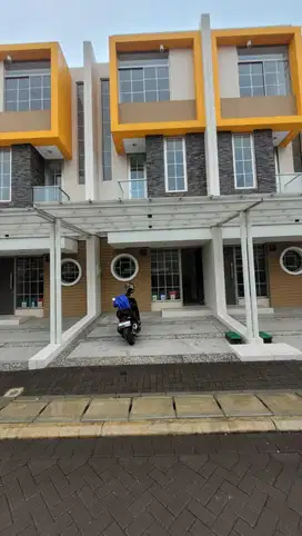 Rumah Baru 3 Lantai Di Cluster Miami PIK 2 siap KPR sudah SHM