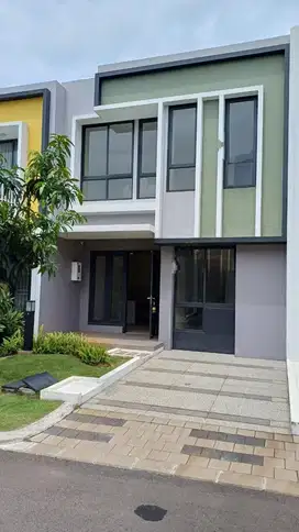 Cluster Baroni Symphonia Gading Serpong Rumah 2 Lantai 2,2 M