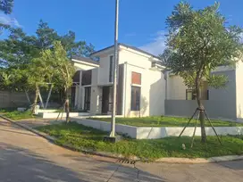 Rumah Mungil Hoek, bisa KPR DP0% - Luas Tanah 135m²