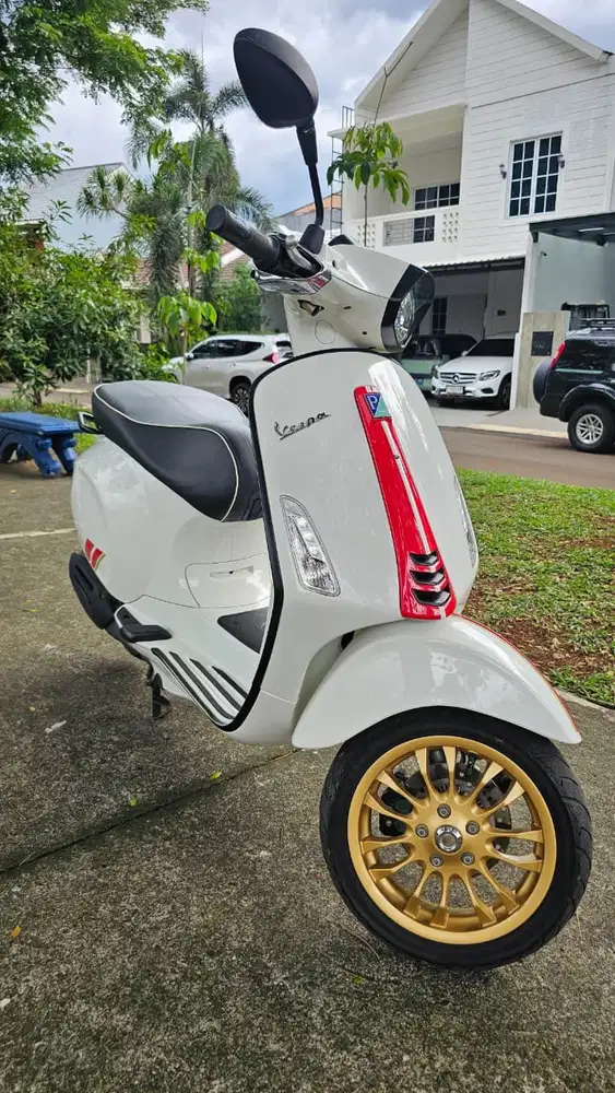 Vespa Sprint 150 Racing Sixtees 2020