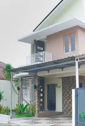 Dijual Cepat, Homestay Aktif Di Utara Stadion Maguwoharjo Jogja