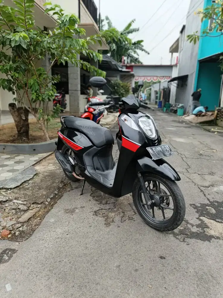 Honda genio 110cc CBS tahun 2019 Bagus