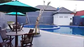 Samping Gate Tol Special Unit sbelah Swimmingpool