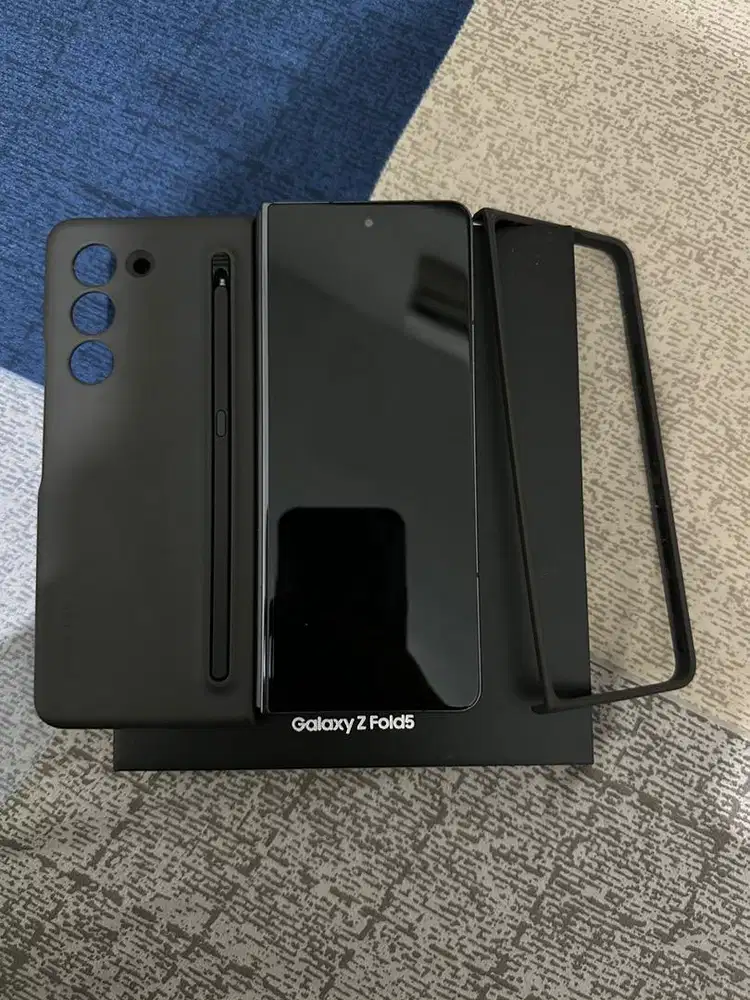 Samsung Fold 5 /512gb Black Sein
