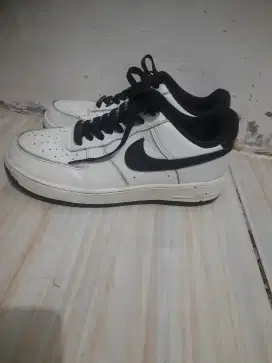 Nike air force ukuran 40