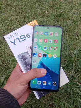 VIVO Y19S RAM 4+4/64GB FULLSET SAMPAI NOTA