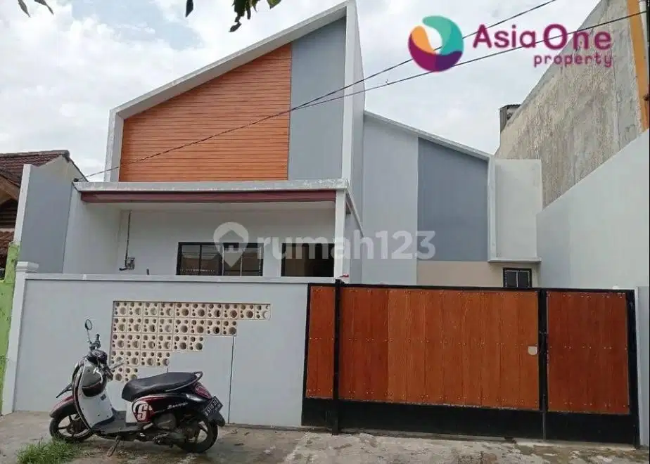 Dijual Rumah Bagus Perumahan Suradita Cisauk Serpong Dekat Stasiun