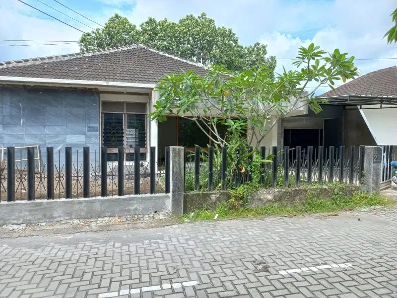 Jual Tanah Dan Bangunan Di Pogung, Prospek Kos Maupun Cafe.