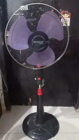 Kipas berdiri mastap 16