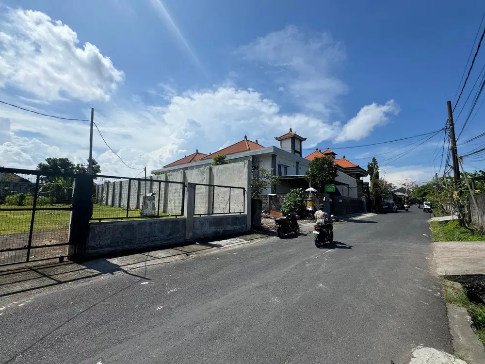 Tanah 400m2 Strategis di Renon Dekat Jalan Utama