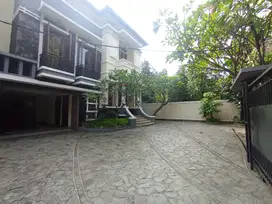 Dijual rumah menteng jl cokroaminoto dekat sarinah jl. Jaksa 629 m