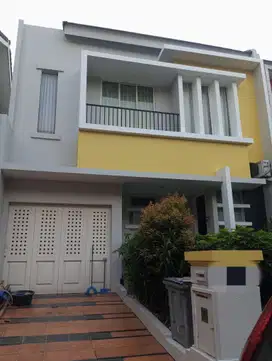 Dijual Rumah Topaz PHG gading serpong