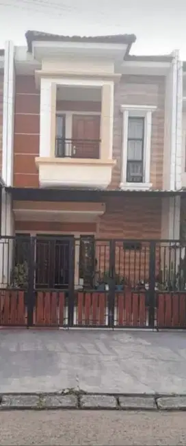 rumah dua lantai di Citra Raya Cikupa Tangerang