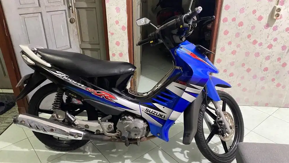 SUZUKI SHOGUN R 2005 AD KARANGANYAR